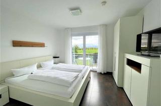 Anlageobjekt in 79415 Bad Bellingen, *FERIENWOHNUNG* Wunderschöne, möblierte 2-Zimmer Wohnung in einer begehrten Golfhotelanlage