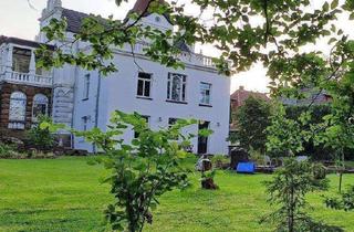 Anlageobjekt in 32457 Porta Westfalica, Bürovilla plus Wohngebäude plus Option auf zusätzlichen Neubau!