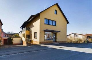 Anlageobjekt in 96253 Untersiemau, Top Infrastruktur! Vielseitig nutzbares WGHs mit großer Garage und Garten