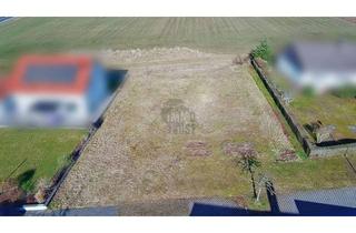Grundstück zu kaufen in 97654 Bastheim, IHR TRAUM VOM NATURNAHEN WOHNEN MIT EINZIGARTIGEM RHÖNBLICK !