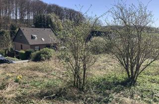 Grundstück zu kaufen in 51789 Lindlar, Ohne Courtage! Bauplatz am und mit Wald, im Grünen, trotzdem relativ Zentral, von Privat!