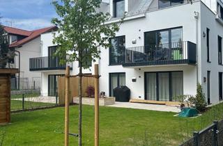 Wohnung mieten in Franz-Lehar-Str. 14, 85591 Vaterstetten, Neubau 4-Zimmer-Wohnung in zentraler Bestlage