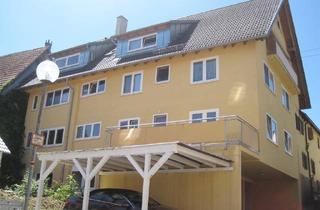 Wohnung kaufen in 75397 Simmozheim, Simmozheim - Helle 4,5-Zi.-OG-Wohnung inkl. vermietetem Bonushaus im Herzen von Simmozheim