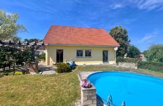 Einfamilienhaus kaufen in 88484 Gutenzell-Hürbel, Im ruhigen Wohngebiet! Einfamilienhaus mit großem Garten und Doppelgarage