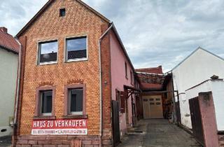 Bauernhaus kaufen in 67166 Otterstadt, Otterstadt - Haus in Waldsee mit großer Scheune, Ausbaufähiges Anwesen