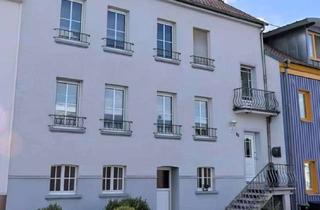 Haus kaufen in 66839 Schmelz, Hüttersdorf, modernes 1-2 FH, vollständig renoviert