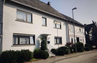 Haus kaufen in Zeller Straße 58-60, 56858 Peterswald-Löffelscheid, Außergewöhnliches Anwesen - 2 Wohnhäuser u. Wirtschaftsgebäude auf großem Grundstück