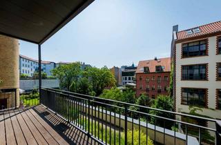 Wohnung kaufen in Fehrbelliner Straße 47e, 10119 Mitte (Mitte), Stilvolle, geräumige und neuwertige 4-Zimmer-Wohnung mit Balkon in Berlin