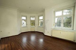 Wohnung mieten in Hagenberg 11, 07987 Mohlsdorf, 3-Raum-Hochparterre-Wohnung in schöner Villa mit Außenjalousien