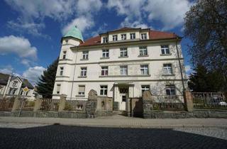 Wohnung mieten in Hagenberg 11, 07987 Mohlsdorf, 2-Zimmer-Wohnung mit großer Wohnküche in romantischer Villa