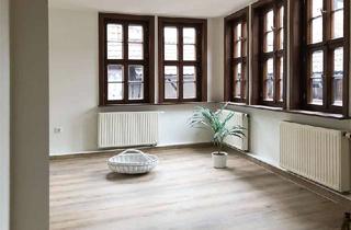 Wohnung mieten in Lutherplatz, 98574 Schmalkalden, Großzügige helle 4 Zimmer Wohnung am Lutherplatz