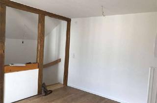 Wohnung mieten in 98593 Floh-Seligenthal, Single Wohnung - ruhig gelegen mit Balkon und Stellplatz