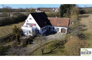Einfamilienhaus kaufen in 91617 Oberdachstetten, Geräumiges Einfamilienhaus am Ortsrand auf großzügigem Grundstück
