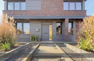 Villa kaufen in 49565 Bramsche, Exklusive Stadtvilla in idyllischer Lage für Wohngenießer