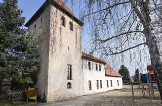 Anlageobjekt in 06420 Könnern, Vollvermietete Kirche mit exklusiver Turmwohnung in idyllischer Wohnlage!