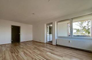 Wohnung kaufen in 71720 Oberstenfeld, Hier dürfen Sie einziehen: 3,5-Zimmer auf rund 90 m², Westbalkon und Garage