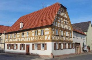 Haus kaufen in 97834 Birkenfeld, Wohnen im denkmalgeschützten, fränkischen Dreiseithof