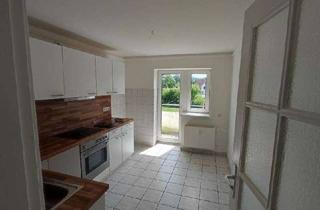 Wohnung mieten in Julius-Ahlmann-Platz, 24768 Rendsburg, Gemütliche 2,5-Zimmer-Wohnung mit Balkon – ideal für Singles oder Paare