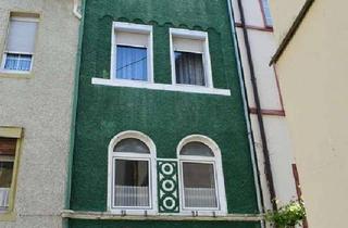 Haus kaufen in 56856 Zell, Romantisches Stadthaus mit Dachterrasse und Nebengebäude in Zell (Mosel)