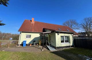 Doppelhaushälfte kaufen in Unterdorf 25, 18195 Thelkow, Doppelhaushälfte mit 3-Zimmern zzgl. Ausbaureserve und Garage auf einem 5594 m² großem Grundstück!!!