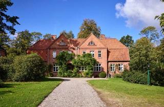 Doppelhaushälfte kaufen in 23738 Lensahn, Zwei historische Doppelhaushälften