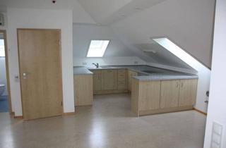 Wohnung mieten in Herbststraße 30, 86507 Kleinaitingen, Großzügige 2 -Raum-Dachgeschosswohnung mit Klimaanlage in Kleinaitingen