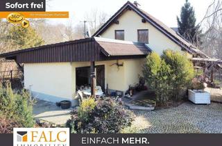 Einfamilienhaus kaufen in 08459 Neukirchen, Wunderschönes Einfamilienhaus in Holzoptik mit Wintergarten, Terrassen, Garagen