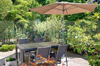 Wohnung kaufen in 85521 Ottobrunn, 2-Zimmer-EG- Gartenwohnung mit Hobbyraum / Kamin / Vorgarten / Terrasse/ Garage