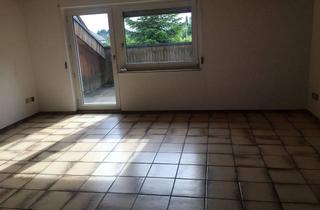Wohnung mieten in Wurmberger Straße 19, 75223 Niefern-Öschelbronn, 2-Zimmer-Wohnung mit EBK, Dachterasse und Gäste-WC