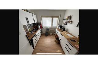 Wohnung mieten in 67468 Neidenfels, Kurzfristig beziehbare und modernisierte 3 Zimmer - Mietwohnung mit PKW-Garage und Stellplatz!