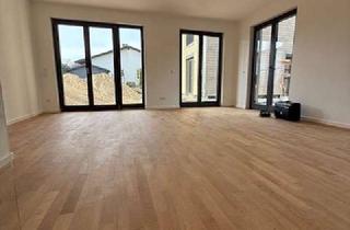 Wohnung mieten in Ulfilasstraße 29 h, 81739 München, 2 Zimmerwohnung mit Terrasse, Garten und Hobbyraum ab 01.07. zu vermieten