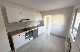 Wohnung mieten in 72555 Metzingen, Wohnoase mitten im Outlet – stilvoll renovierte 3.5-Zimmer-Wohnung mit Garten und neuer Einbauküche