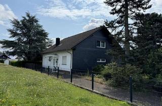Einfamilienhaus kaufen in Hasenheide, 55442 Warmsroth, Geräumiges Einfamilienhaus mit großem Gartengrundstück