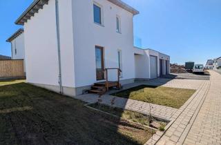 Haus mieten in Am Heppengraben, 97795 Schondra, Schönes Einfamilienhaus für 3-4-köpfige Familie zu vermieten!