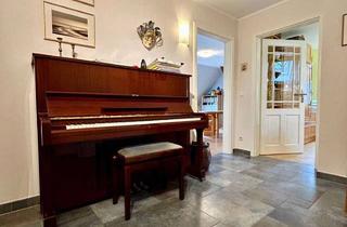 Wohnung kaufen in 25524 Itzehoe, Stilvolle Wohnung in schicker Altbauvilla