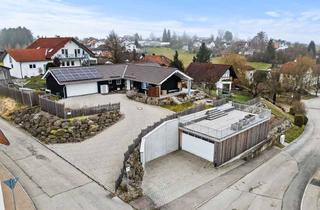 Haus kaufen in Bichtlingerstr., 88605 Meßkirch, Exklusiver Bungalow mit traumhaftem Blick über die Dächer von Schnerkingen