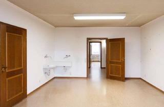 Wohnung kaufen in 79848 Bonndorf, Repräsentative Gewerbe-Räume in historischem Ambiente - wohnwirtschaftliche Nutzung möglich