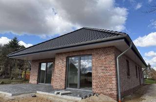 Haus kaufen in Dörpstroot 8a, 24861 Bergenhusen, Neubau Bungalow im Storchendorf zu verkaufen!