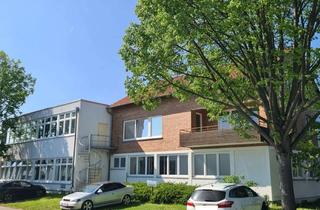 Gewerbeimmobilie kaufen in 37079 Göttingen, *Büro/- und Schulungsgebäude (1061 m²) im westl. Industriegebiet*vermietet*1 Wohnung*Parkplätze*