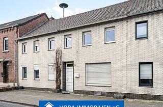 Reihenhaus kaufen in 41844 Wegberg, Mit großem Platzangebot!