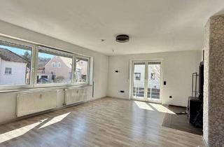 Wohnung kaufen in 93158 Teublitz, Charmante Erdgeschosswohnung mit Garten und Garage in Teublitz–Modernisiert und Bezugsfrei!