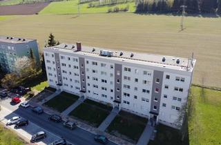 Wohnung mieten in Heideweg 15, 08340 Schwarzenberg, Schöne Lage Erdgeschoss Drei-Raum-Wohnung mit Balkon in Schwarzenberg-Heide zu vermieten!