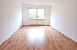 Wohnung mieten in Ebereschenweg, 18510 Wittenhagen, Familienfreundliche 3-Zimmer-Wohnung mit Wannenbad in Abtshagen