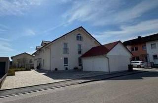 Wohnung kaufen in 84508 Burgkirchen an der Alz, Moderne 3-Zimmer-Wohnung mit Galerie und Balkon in Burgkirchen-Holzen