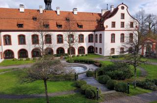 Wohnung kaufen in 82547 Eurasburg, Maisonettewohnung in der Residenz -Schloss Eurasburg