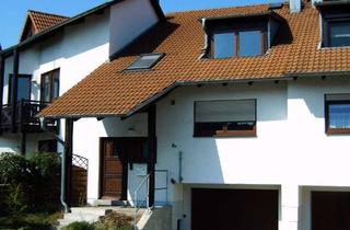 Reihenhaus kaufen in 03054 Döbbrick, Hochwertiges Reihenhaus mit Keller u. Garage in idyll. Lage am Fließ im Cottbuser Stadtteil Döbbrick