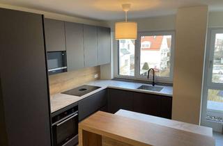 Wohnung mieten in Bahnhofplatz 18, 82110 Germering, Exklusive 4-Raum-DG-Wohnung, gehobene Innenausstattung, Einbauküche in Germering