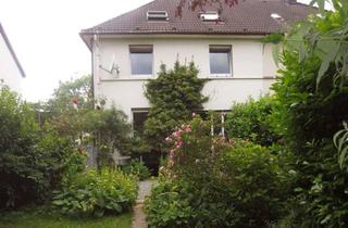 Doppelhaushälfte kaufen in 42781 Haan, Haan-Gruiten: Wohnhaus für die große Familie (DHH)