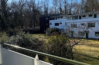 Wohnung mieten in Koenigsallee 00, 14193 Grunewald, Sanierte Teilmöblierte Wohnung mit zwei Zimmern sowie Balkon und EBK in Berlin
