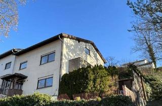Doppelhaushälfte kaufen in 71711 Steinheim, Attraktive Doppelhaushälfte für Familien in Steinheim mit Garage, Balkon und zwei Terrassen